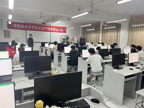 制藥與材料學(xué)院成功舉辦2023年化工生產(chǎn)技術(shù)及首屆現(xiàn)代化工HSE兩項(xiàng)技能大賽校賽，賦能生物化工產(chǎn)品技術(shù)研發(fā)人才培養(yǎng)